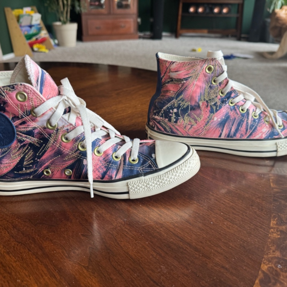 ✨ Converse Chuck Taylor All Star Hi - Feather Print ✨ - Picture 6 of 6